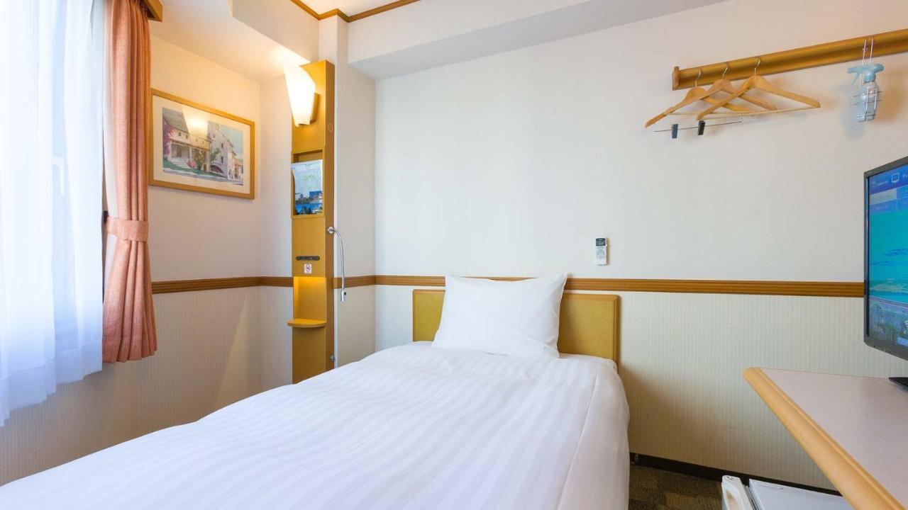 Toyoko Inn Hokkaido Kushiro Juji-Gai Exterior foto